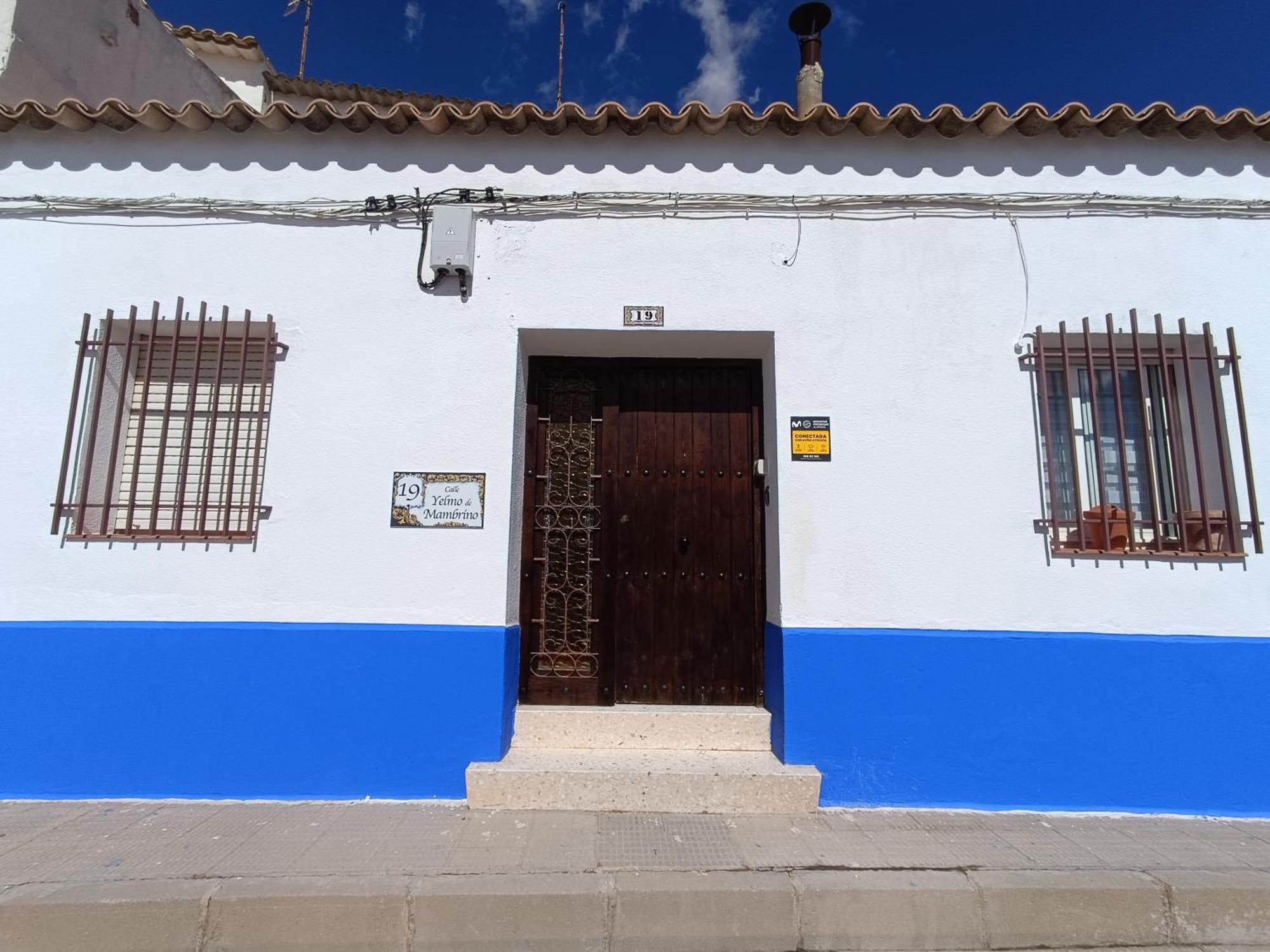 Calle Yelmo De Mambrino 19 Campo De Criptana Exteriér fotografie